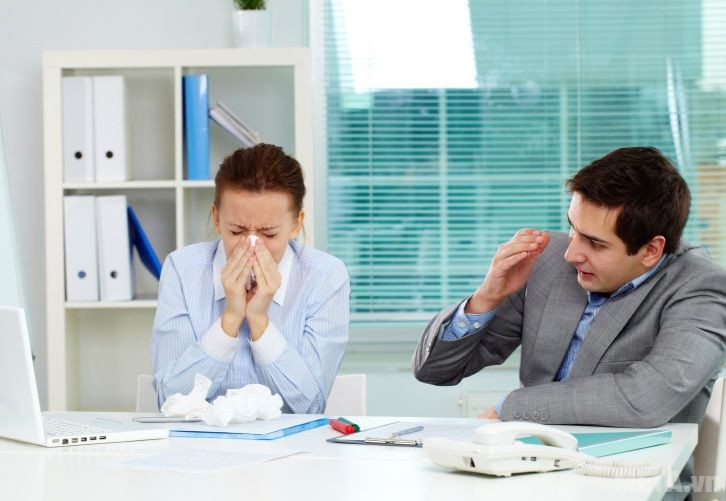 3 nguy cơ tiềm ẩn khi ngồi điều hòa trong ngày nắng nóng