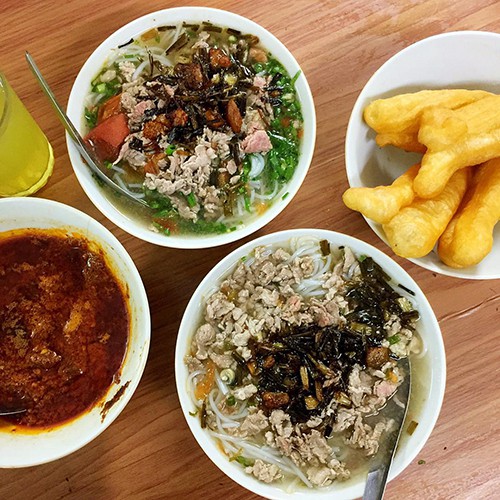 5 hàng bún ốc lâu năm ở Hà Nội - Ảnh 3.