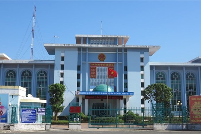 Phú Yên: Một chủ tịch huyện xin thôi chức