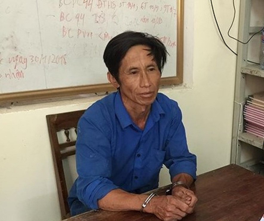Bị vây bắt, đối tượng truy nã bắn bị thương 2 cán bộ công an