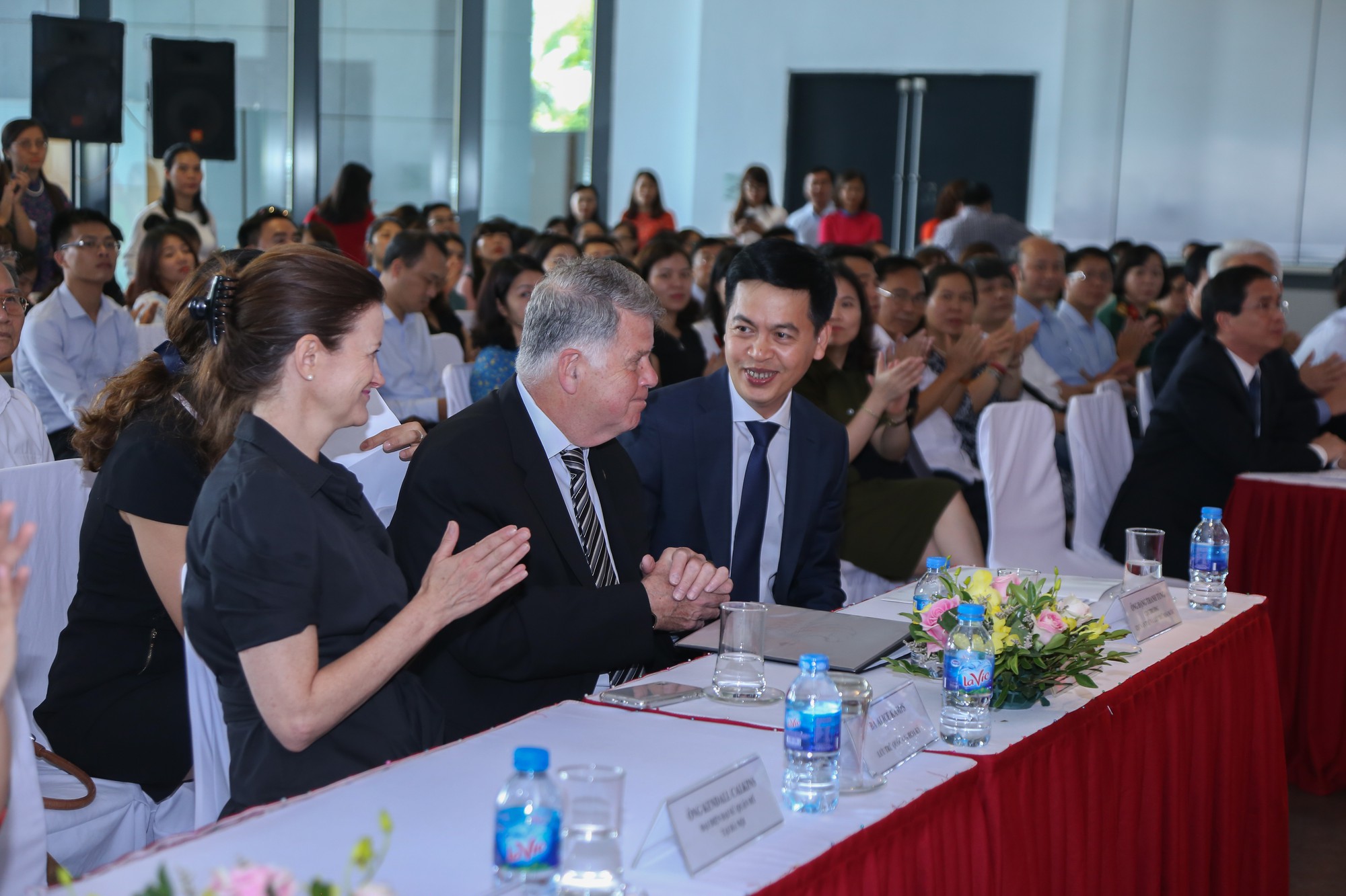 Lần đầu ti&ecirc;n c&ocirc;ng bố một số tư liệu được Mỹ giải mật về Hiệp định Paris - Ảnh 4.