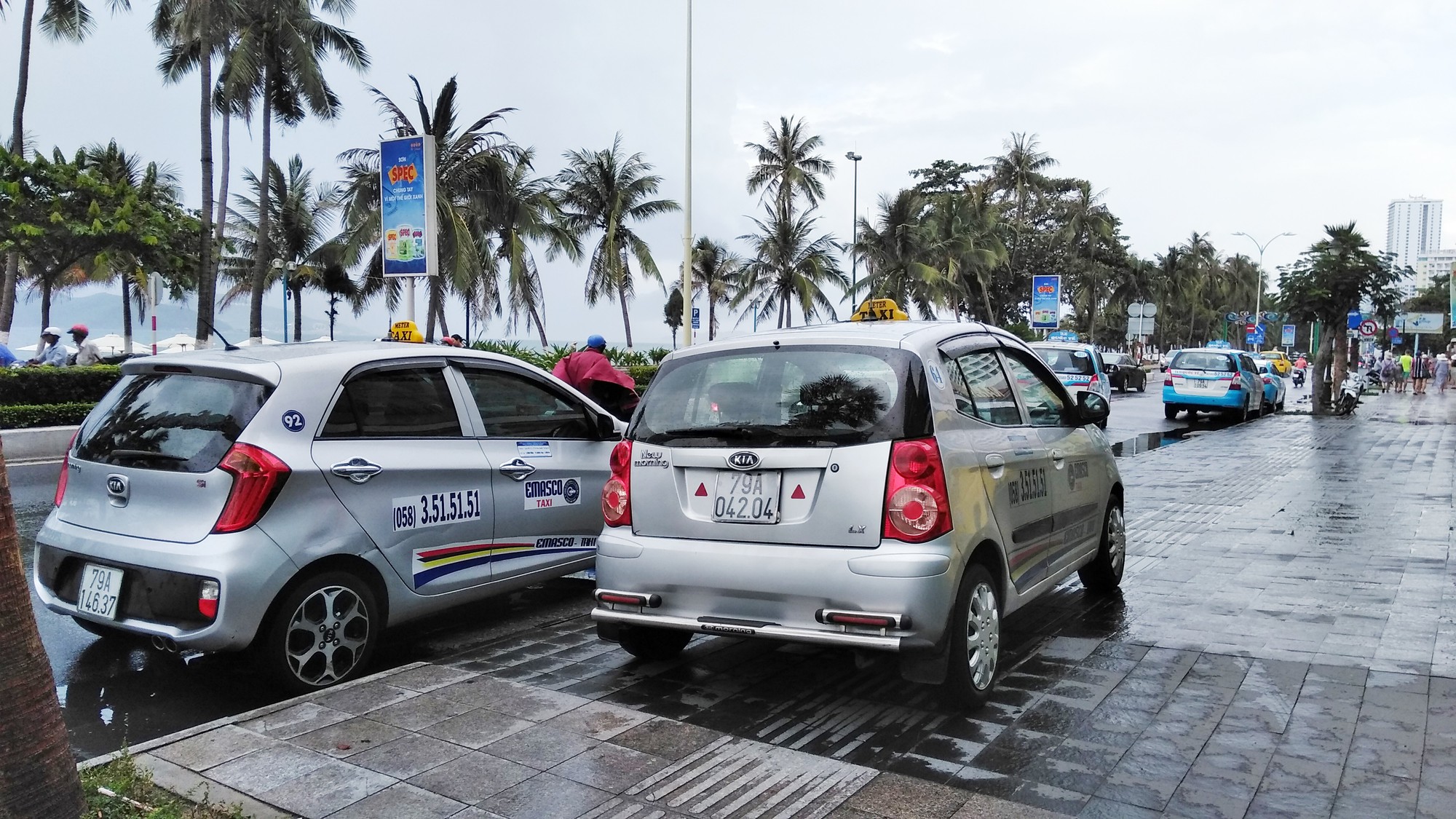 "Tóm gọn" taxi chặt chém du khách Hàn Quốc ở Nha Trang