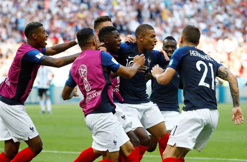 Chung kết World Cup: Pháp trội hơn nhưng Croatia chẳng vừa!