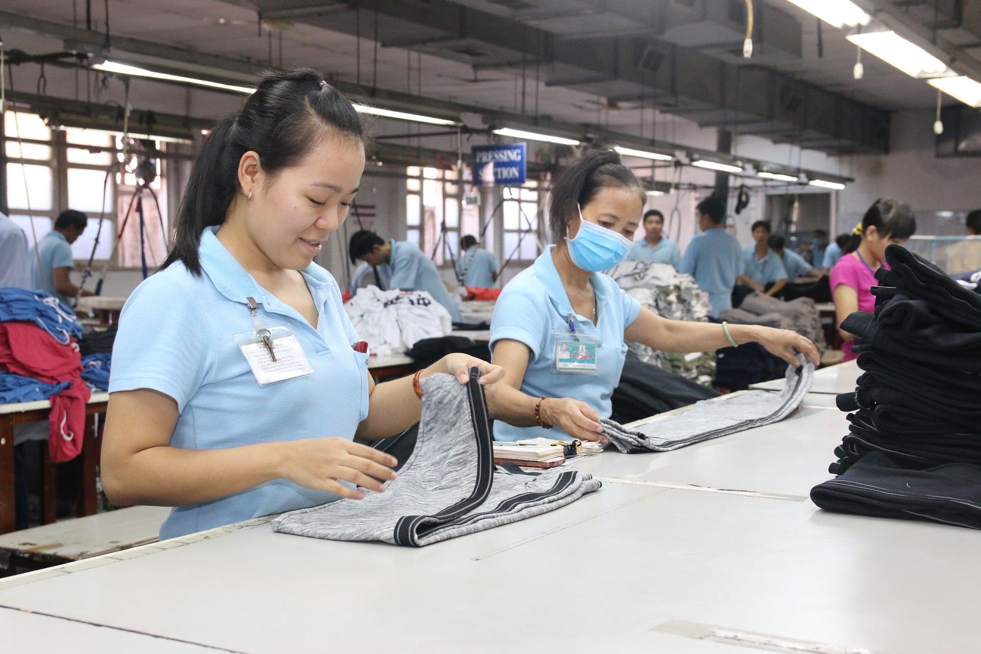 Đề xuất 2 phương án tăng tuổi hưu - Ảnh 1.