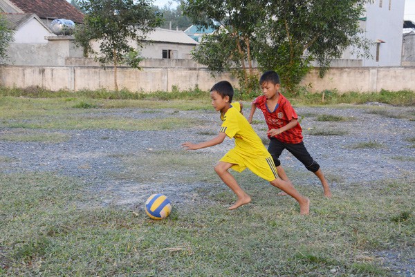 World Cup trên áo lấm bụi