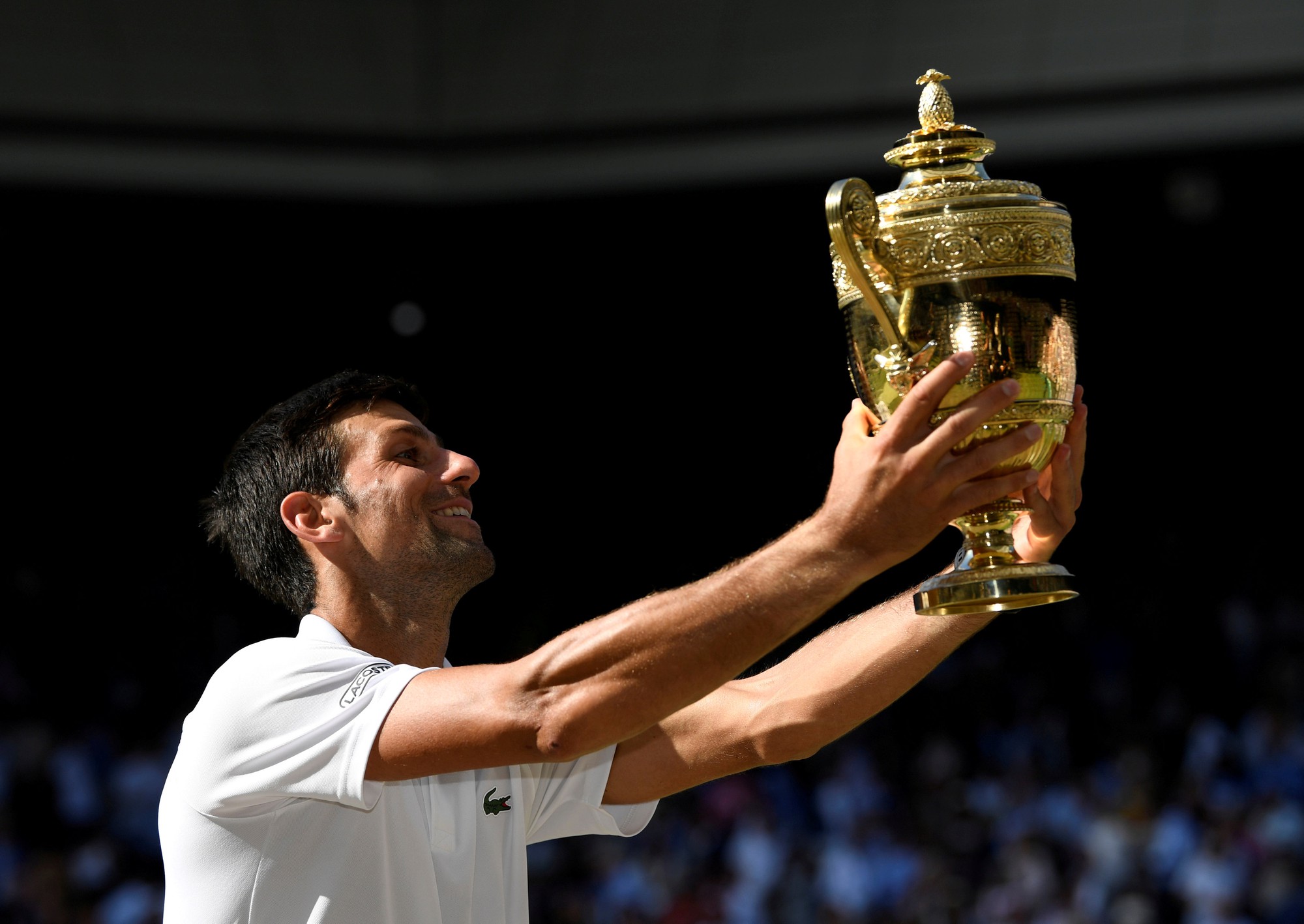 Djokovic: Wimbledon l&agrave; nơi linh thi&ecirc;ng gi&uacute;p t&ocirc;i th&agrave;nh c&ocirc;ng - Ảnh 4.