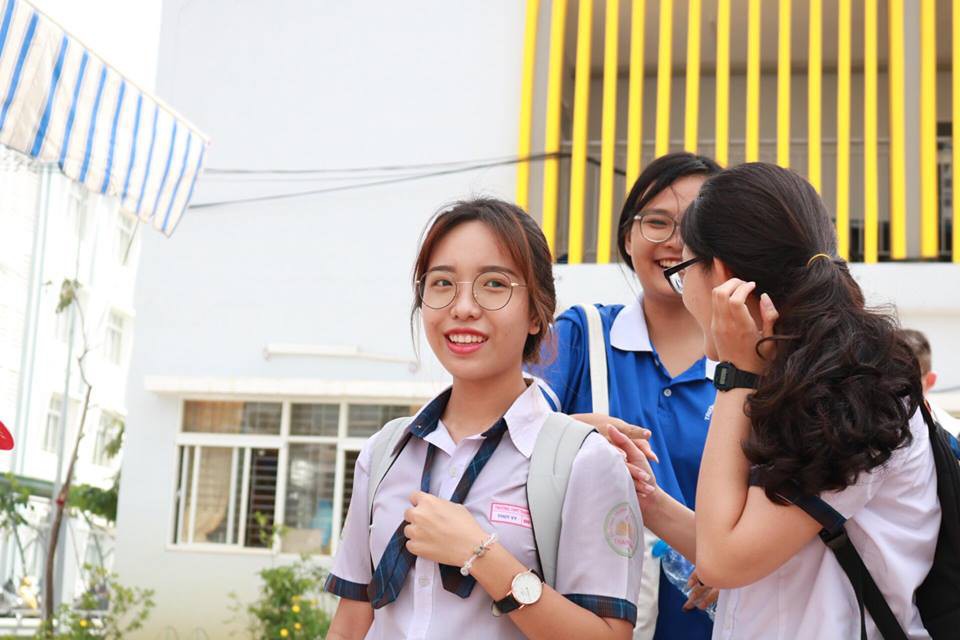 Đề nghị Chính phủ thảo luận về kỳ thi "2 trong 1"