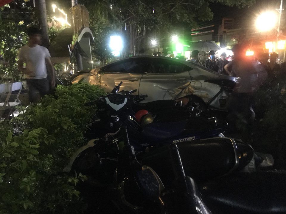 Ước mơ dang dở của 2 nữ sinh chết tức tưởi dưới bánh xe "điên"