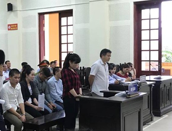 &ldquo;Hot girl&rdquo; Eximbank chiếm đoạt tr&ecirc;n 50 tỉ đồng l&atilde;nh &aacute;n chung th&acirc;n - Ảnh 2.