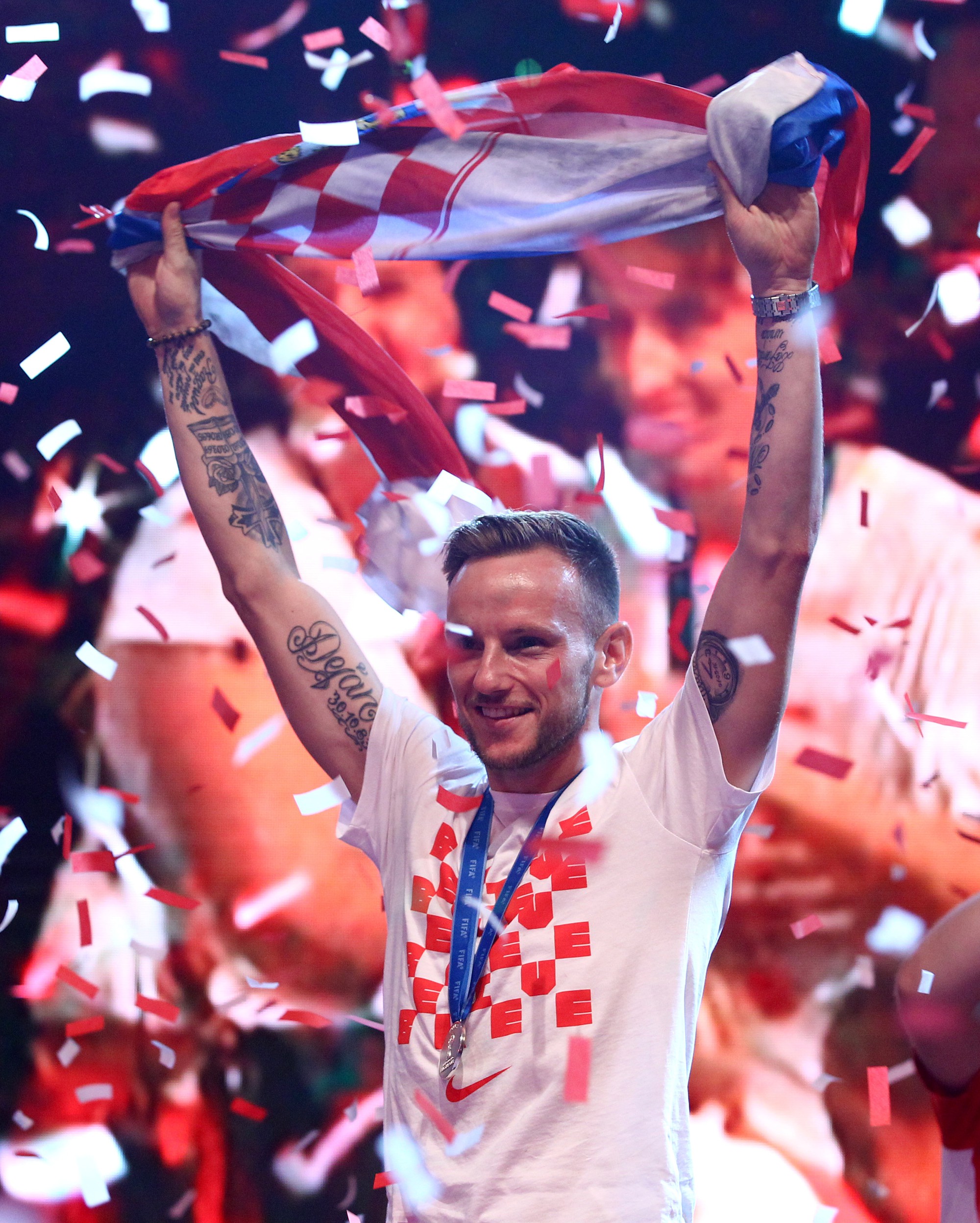 Croatia được ch&agrave;o đ&oacute;n như người h&ugrave;ng tại qu&ecirc; nh&agrave; - Ảnh 22.