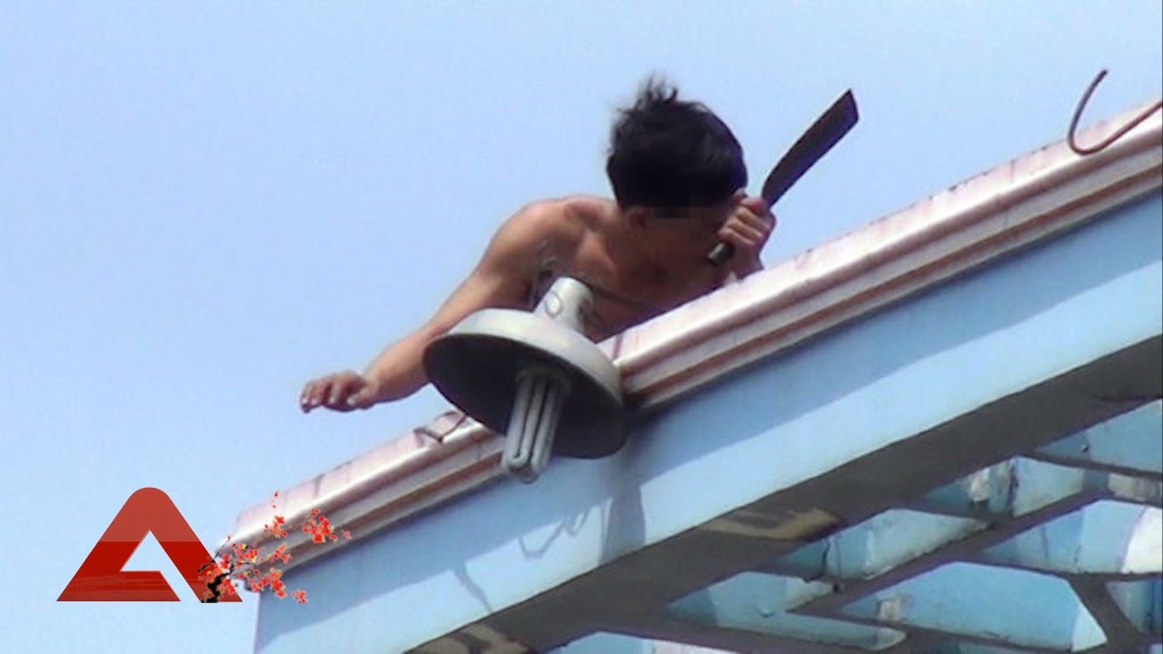 Nam thanh niên ngáo đá đâm 1 người chết, 3 người bị thương