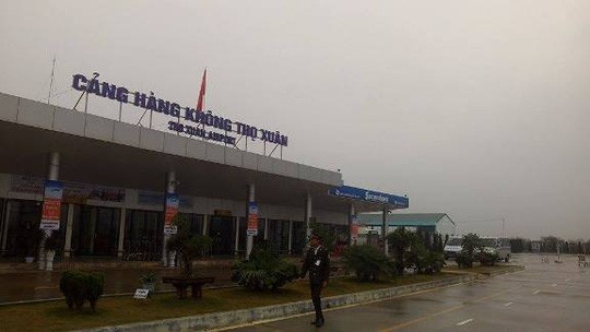 Đổi giờ nhiều chuyến bay để "né" bão Sơn Tinh