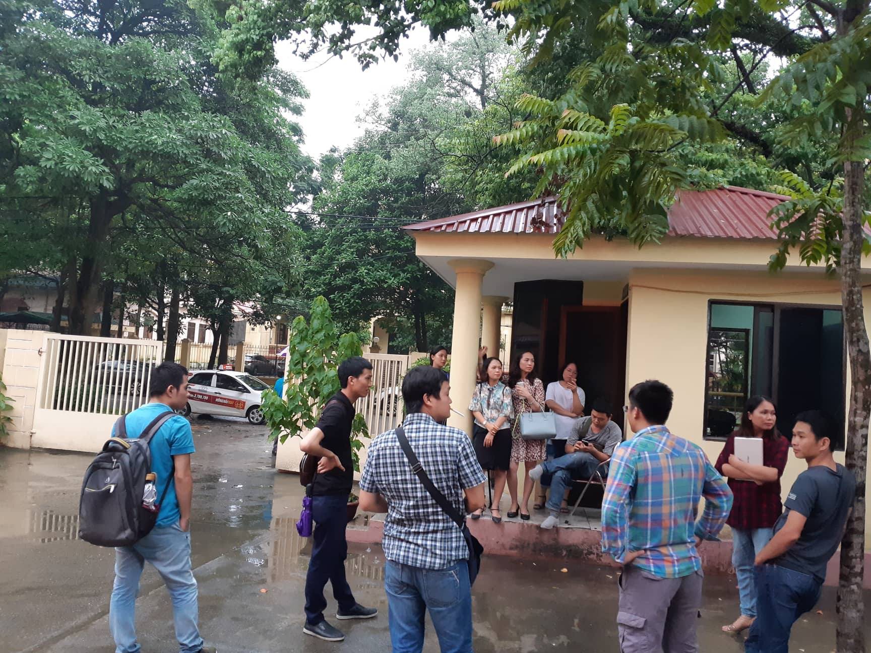 35 th&iacute; sinh c&oacute; điểm cao bất thường ở Lạng Sơn: Tổ c&ocirc;ng t&aacute;c l&agrave;m việc từ s&aacute;ng tới tối - Ảnh 4.