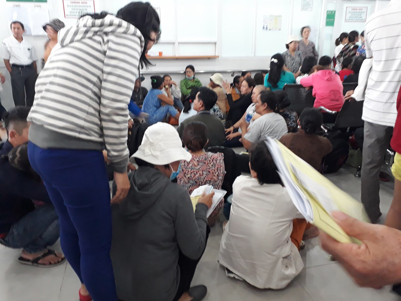 Quy định mới làm khổ bệnh nhân