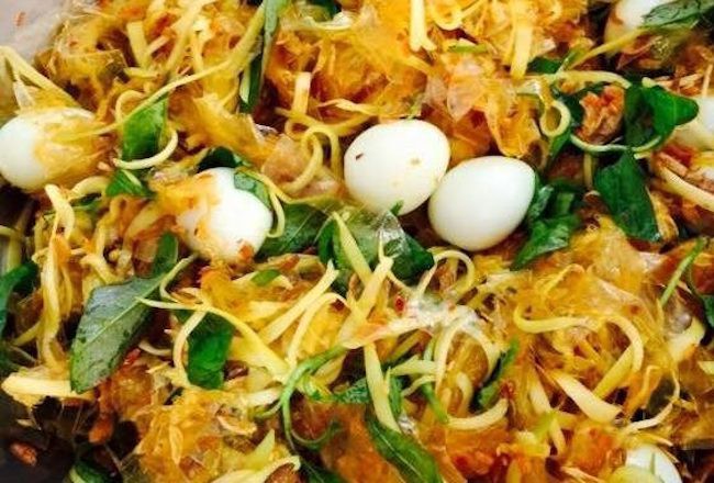 10 món ăn vặt "thần thánh" ở Sài Gòn