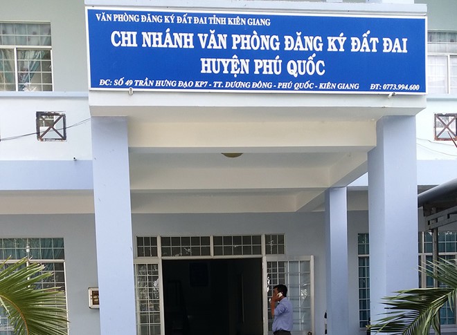 Hơn 1.000 phôi sổ đỏ ở Phú Quốc bỗng nhiên “biến mất”