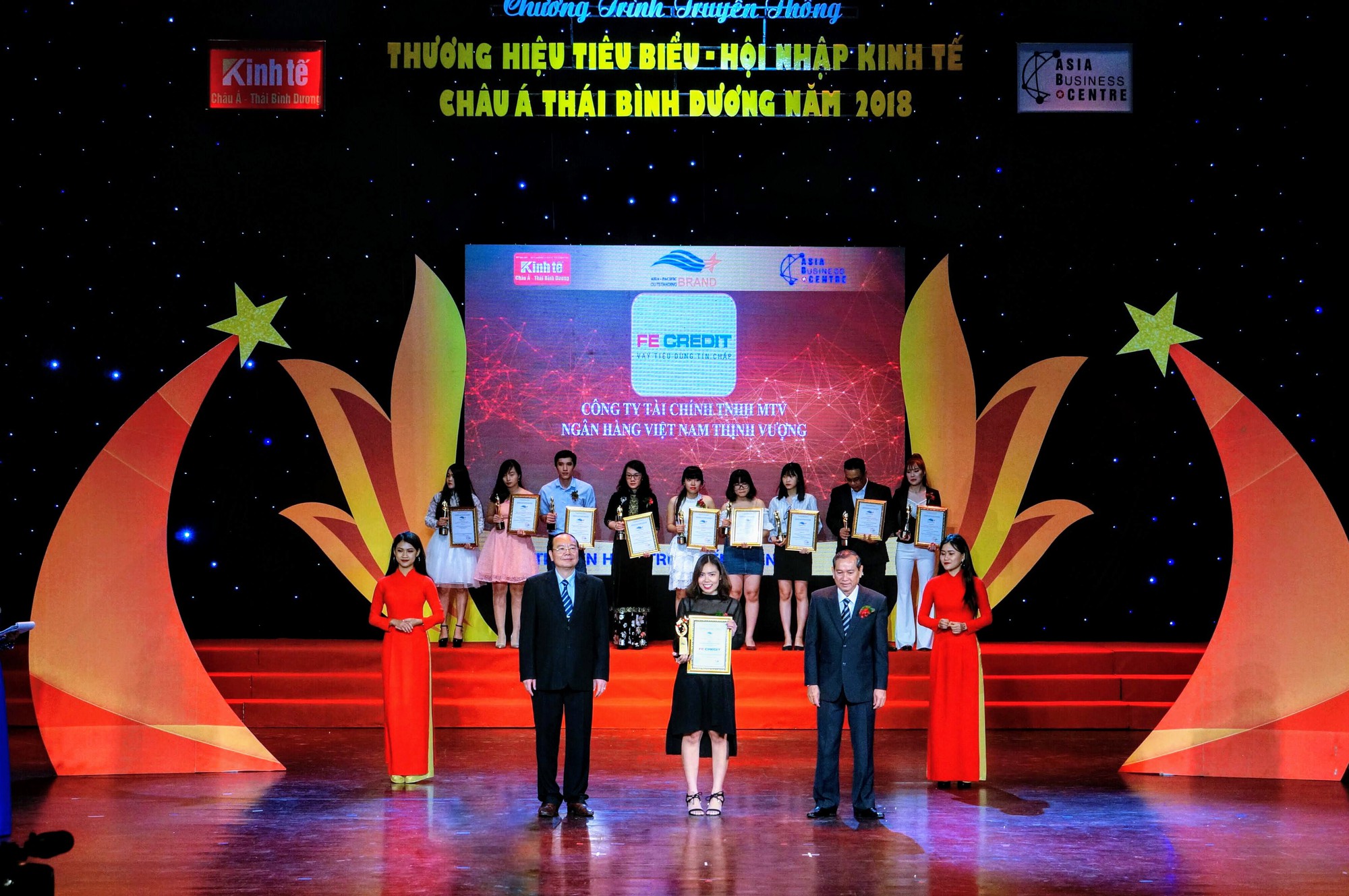 FE CREDIT đạt Top 10 Thương hiệu tiêu biểu hội nhập châu Á – Thái Bình Dương 2018 - Ảnh 2.