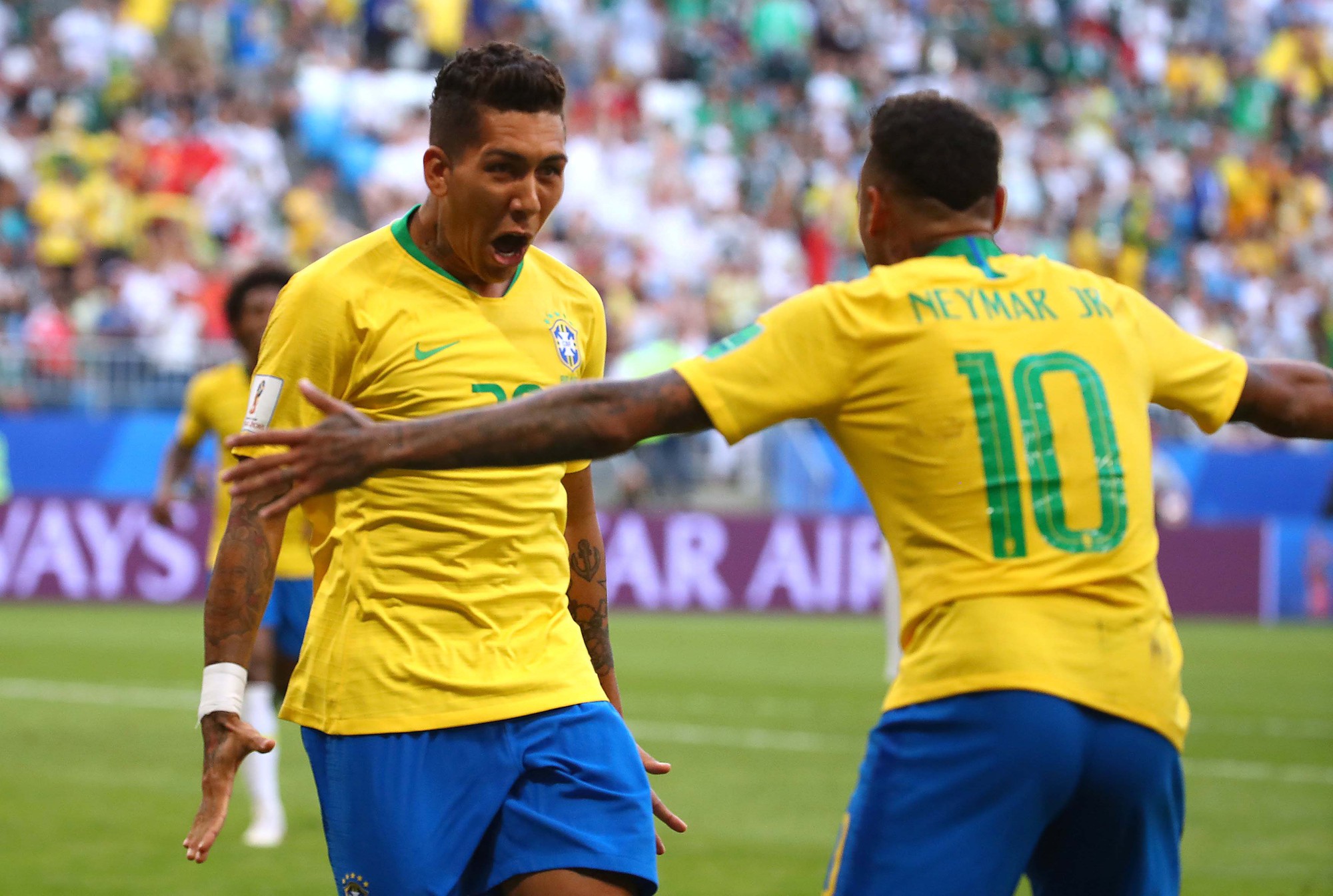 Mexico không cản nổi Neymar