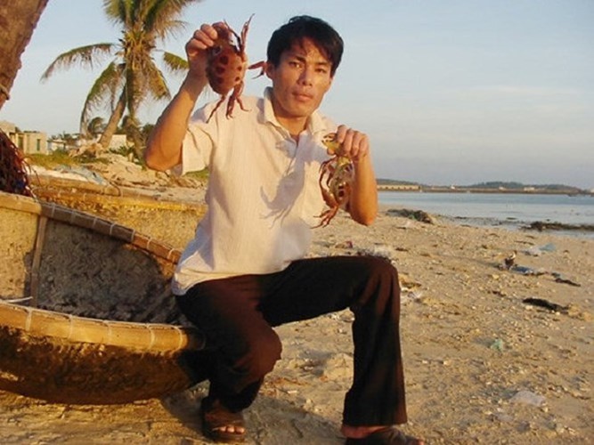 Nh&agrave; gi&agrave;u Việt săn l&ugrave;ng cua Mặt trăng qu&yacute; hiếm - Ảnh 5.