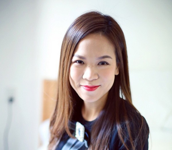 "Nữ hoàng Truyền thông" Khánh Vân ngồi "ghế nóng"