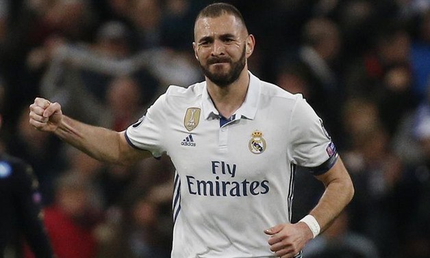 Bị chê “quá già”, Benzema mắng chủ tịch Napoli là “điên”