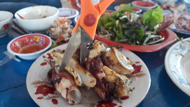Những điểm ăn chơi ngon, bổ, rẻ, đẹp mê hồn khi tới Phú Yên - Ảnh 16.