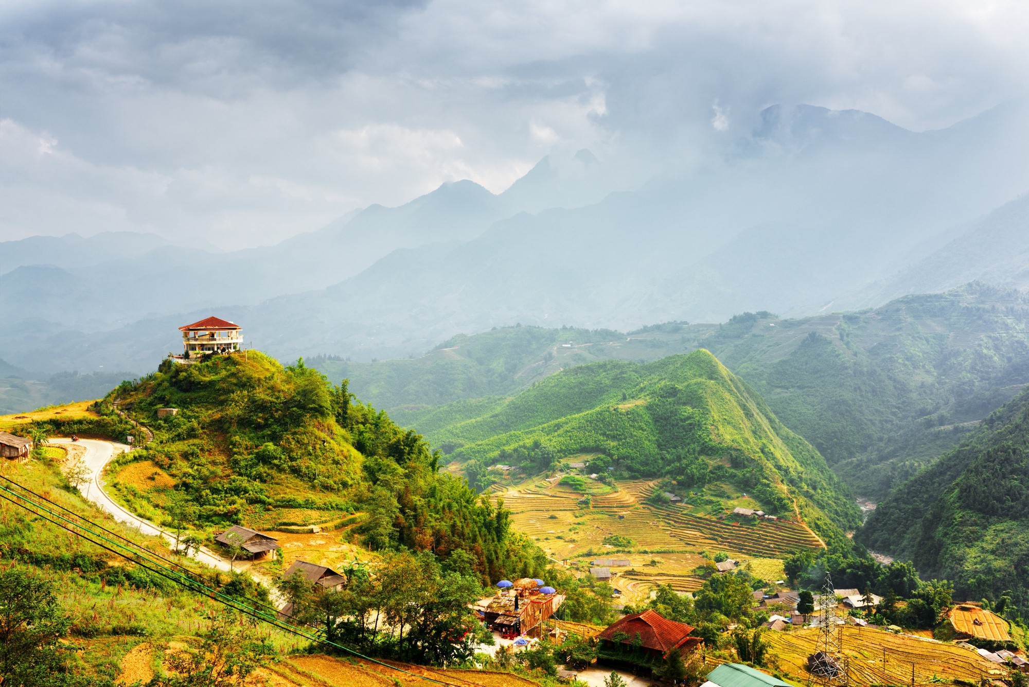 Hàng không: nút thắt tháo gỡ cho du lịch cất cánh - Ảnh 1.