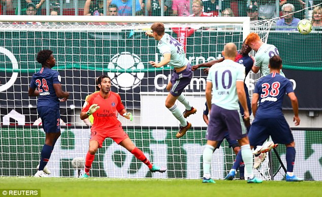 Bayern Munich thắng &aacute;p đảo PSG, Man City trắng tay trận khai mạc - Ảnh 5.