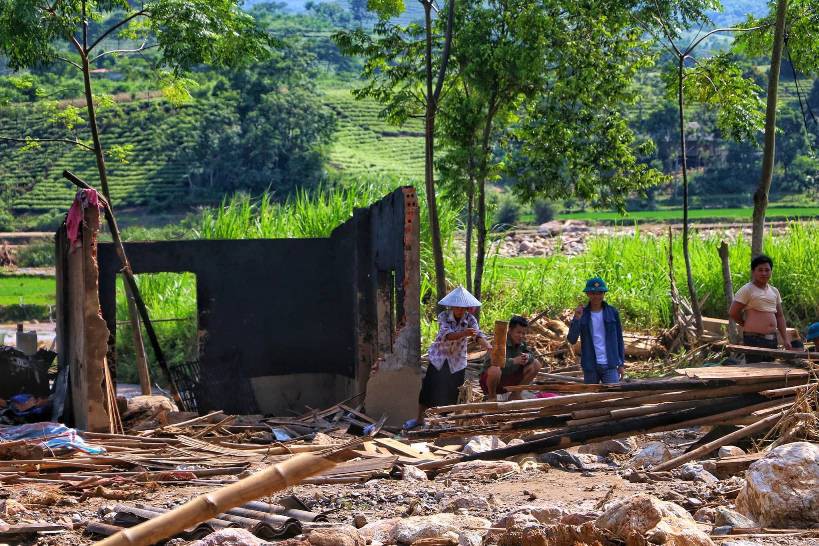 Khắc khoải những hình ảnh nơi rốn lũ Yên Bái - Ảnh 8.
