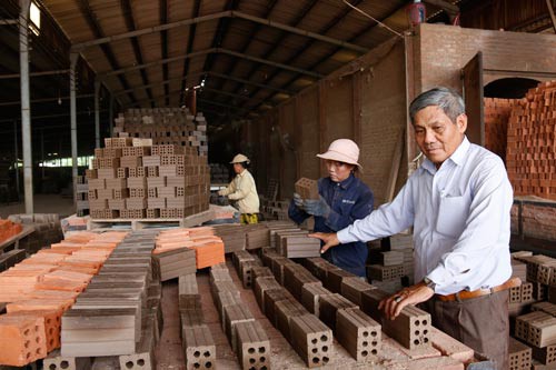 KỶ NIỆM NGÀY THƯƠNG BINH - LIỆT SĨ (27-7): Gương sáng thương binh giữa đời thường
