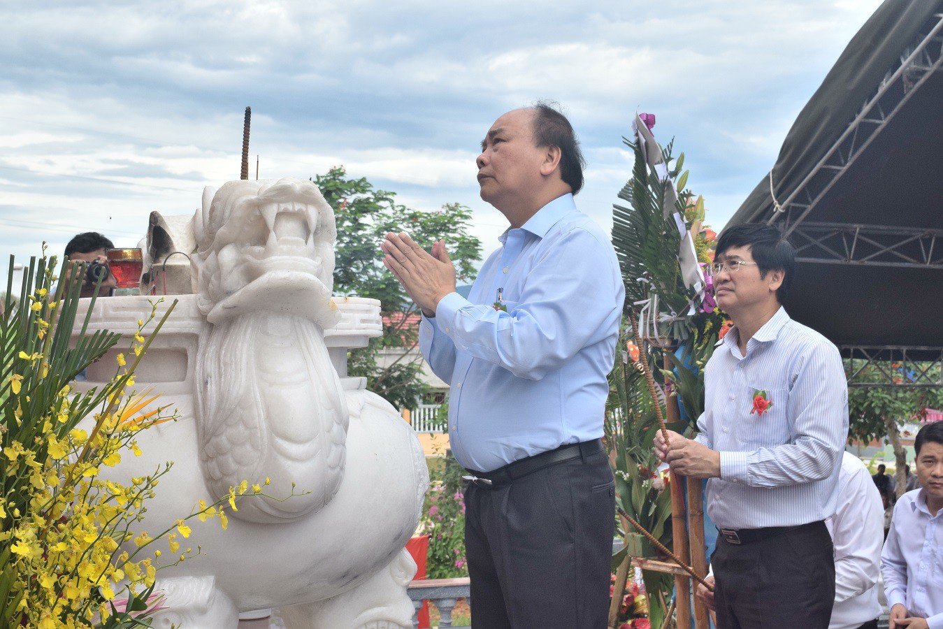 Thủ tướng dự khánh thành nghĩa trang liệt sĩ tại Quảng Nam