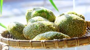 Vừa quen vừa lạ với bánh tiêu lá dứa