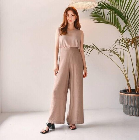 Những kiểu trang phục gi&uacute;p v&ograve;ng 3 trở n&ecirc;n căng tr&ograve;n - Ảnh 4.