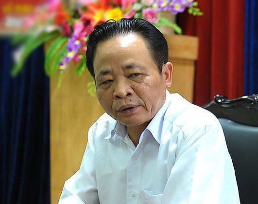 Hai ông giám đốc sở xin lỗi có được không?!