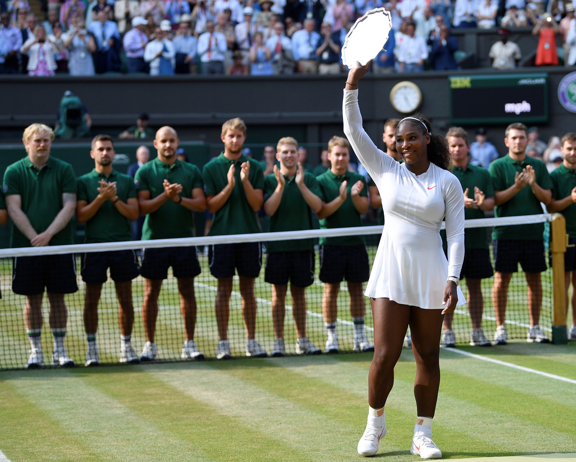 Serena Williams: T&ocirc;i đ&atilde; bị ph&acirc;n biệt đối xử tệ - Ảnh 4.