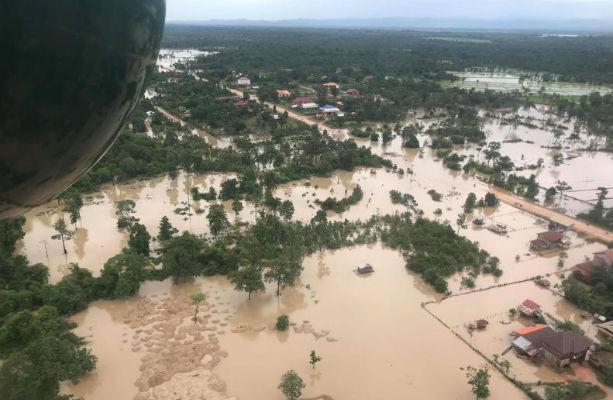 Vỡ đập thủy điện tại L&agrave;o: Chạy đua cứu người gặp nạn - Ảnh 2.