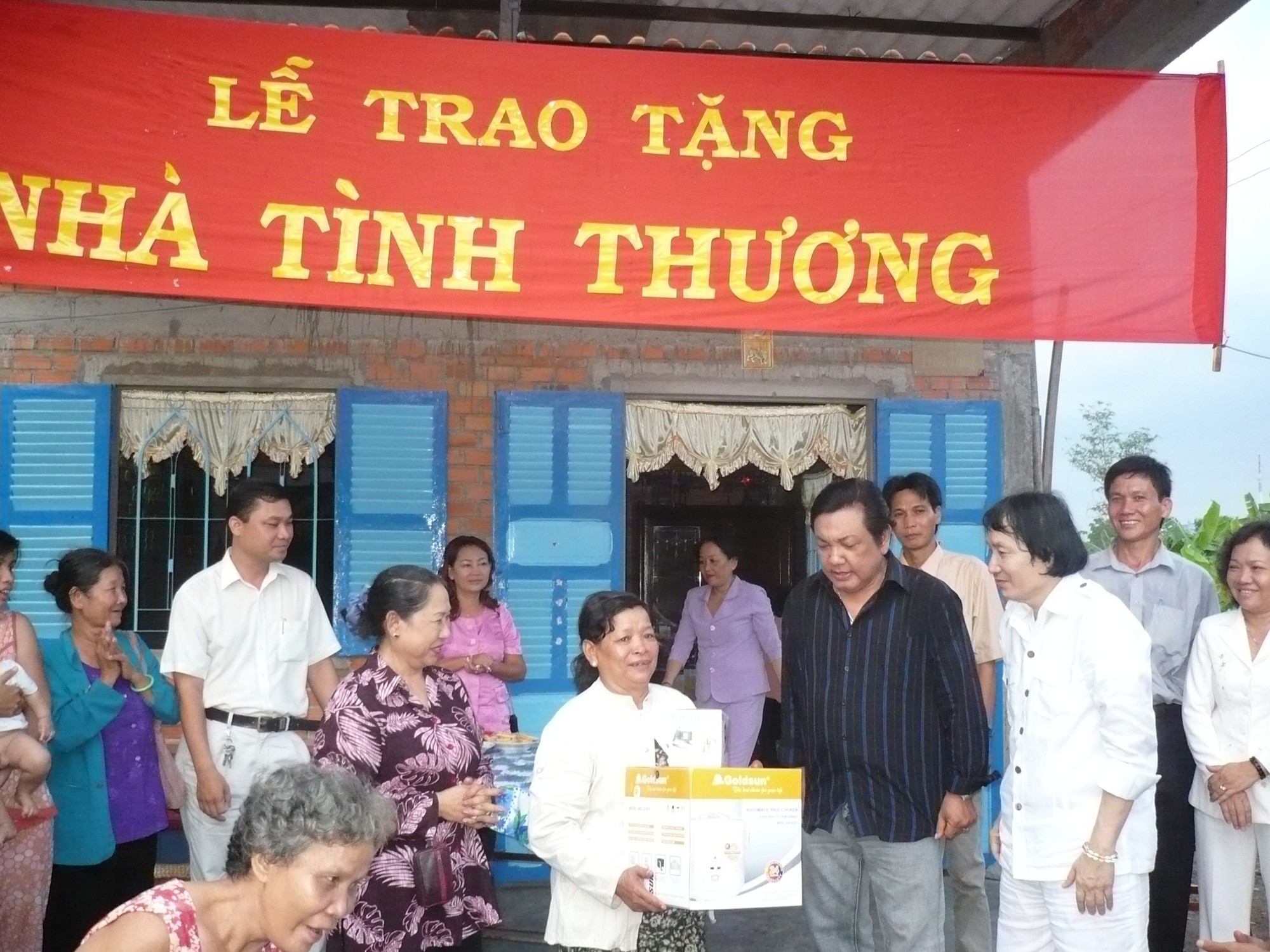 Kỳ nữ Kim Cương: Đừng để c&aacute;c nghệ sĩ tổn thương sau lần x&eacute;t duyệt NSND - Ảnh 2.