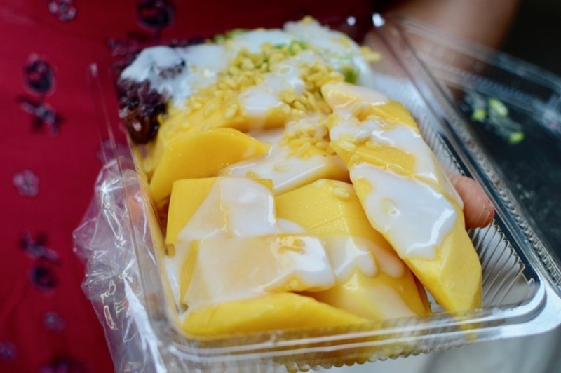 12 món ăn vặt cho chuyến oanh tạc chợ trời ở Bangkok - Ảnh 12.