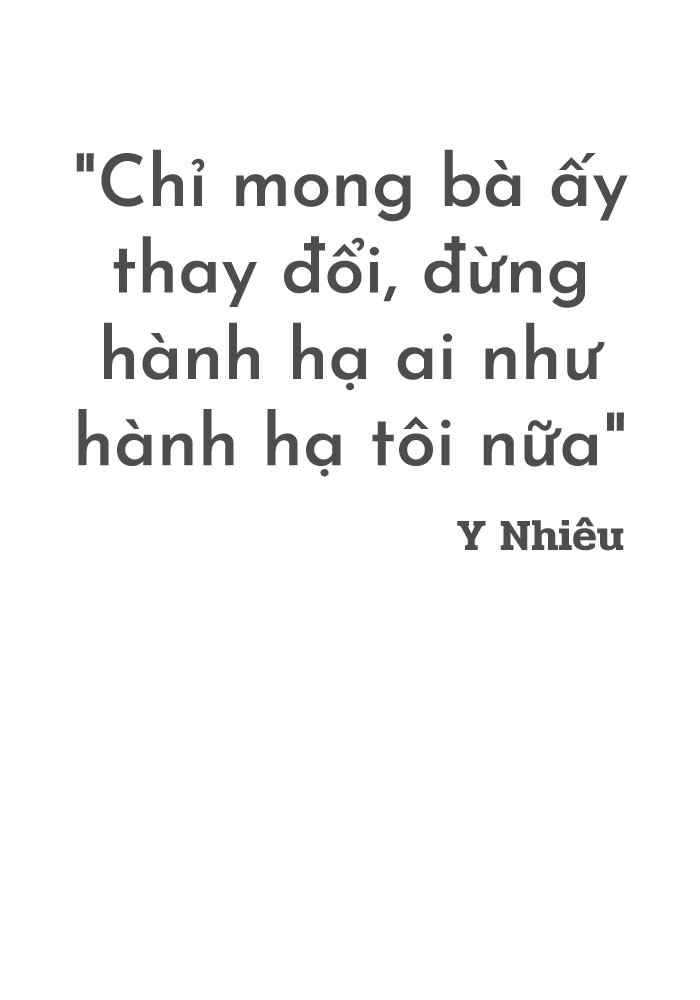 (eMagazine) - Cuộc đời buồn của cô gái bị tra tấn như thời trung cổ - Ảnh 10.