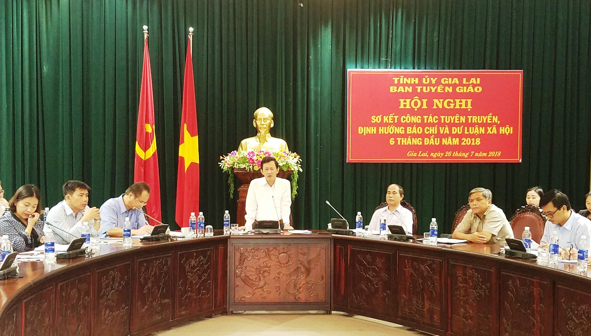 Gia Lai "hoãn" trả lời nhiều vấn đề nóng