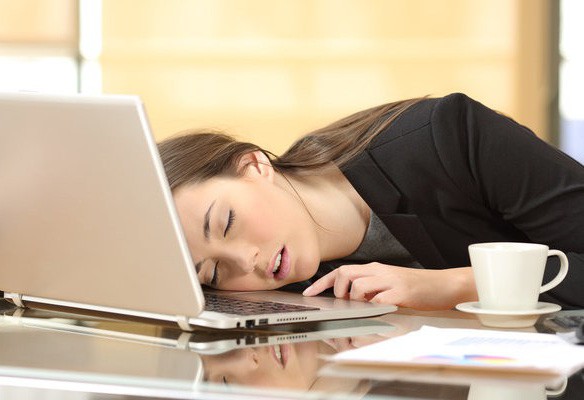 Bỗng thèm ngủ khủng khiếp, có phải bệnh?