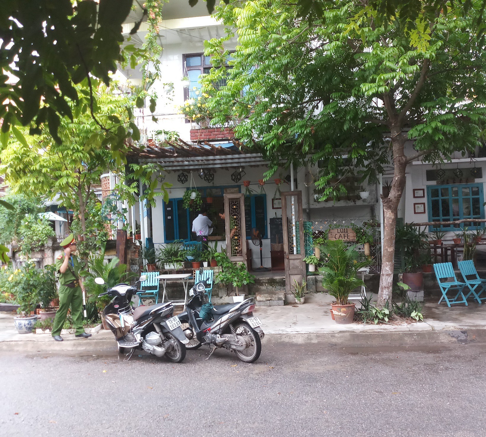 Chủ quán cà phê ở Quảng Bình bị người đòi nợ thuê "xử" bắn