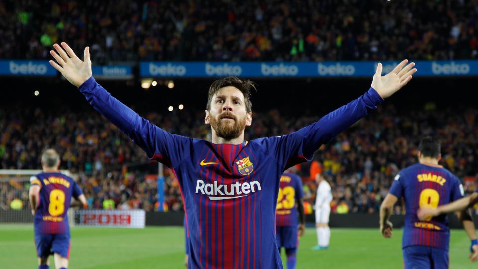 Bị "lật kèo" tức tưởi, Roma đòi Barca "đền bù" bằng Messi