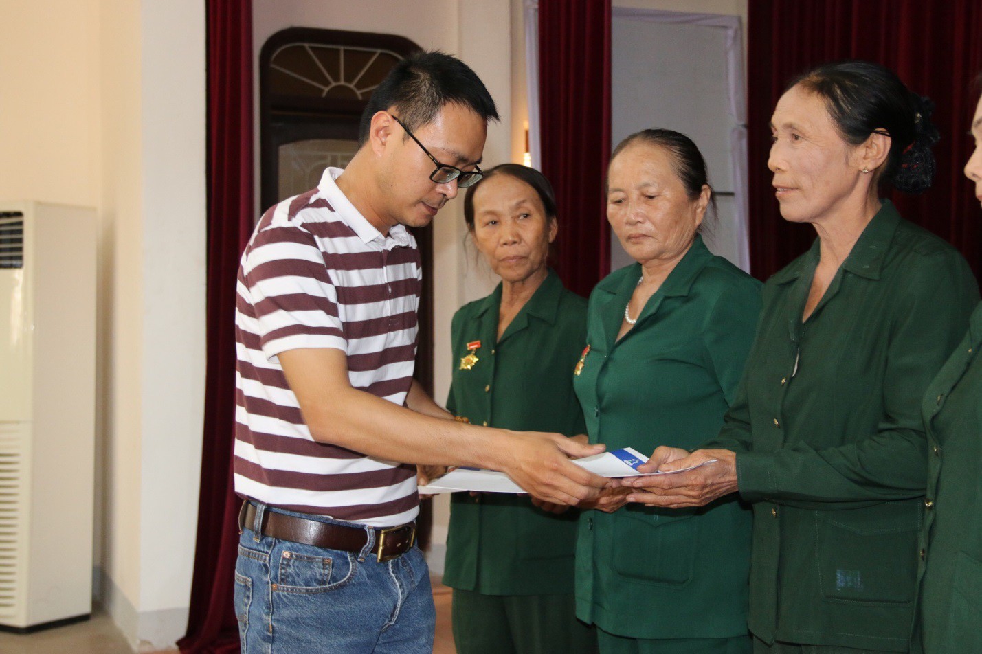 Tập đo&agrave;n T&acirc;n Hiệp Ph&aacute;t t&iacute;ch cực trong c&ocirc;ng t&aacute;c đền ơn đ&aacute;p nghĩa - Ảnh 3.