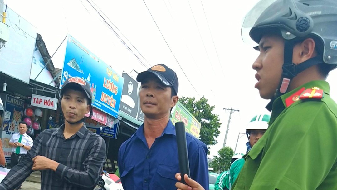 Xuống Cần Thơ, muốn đi Grab phải…đi bộ 500 m