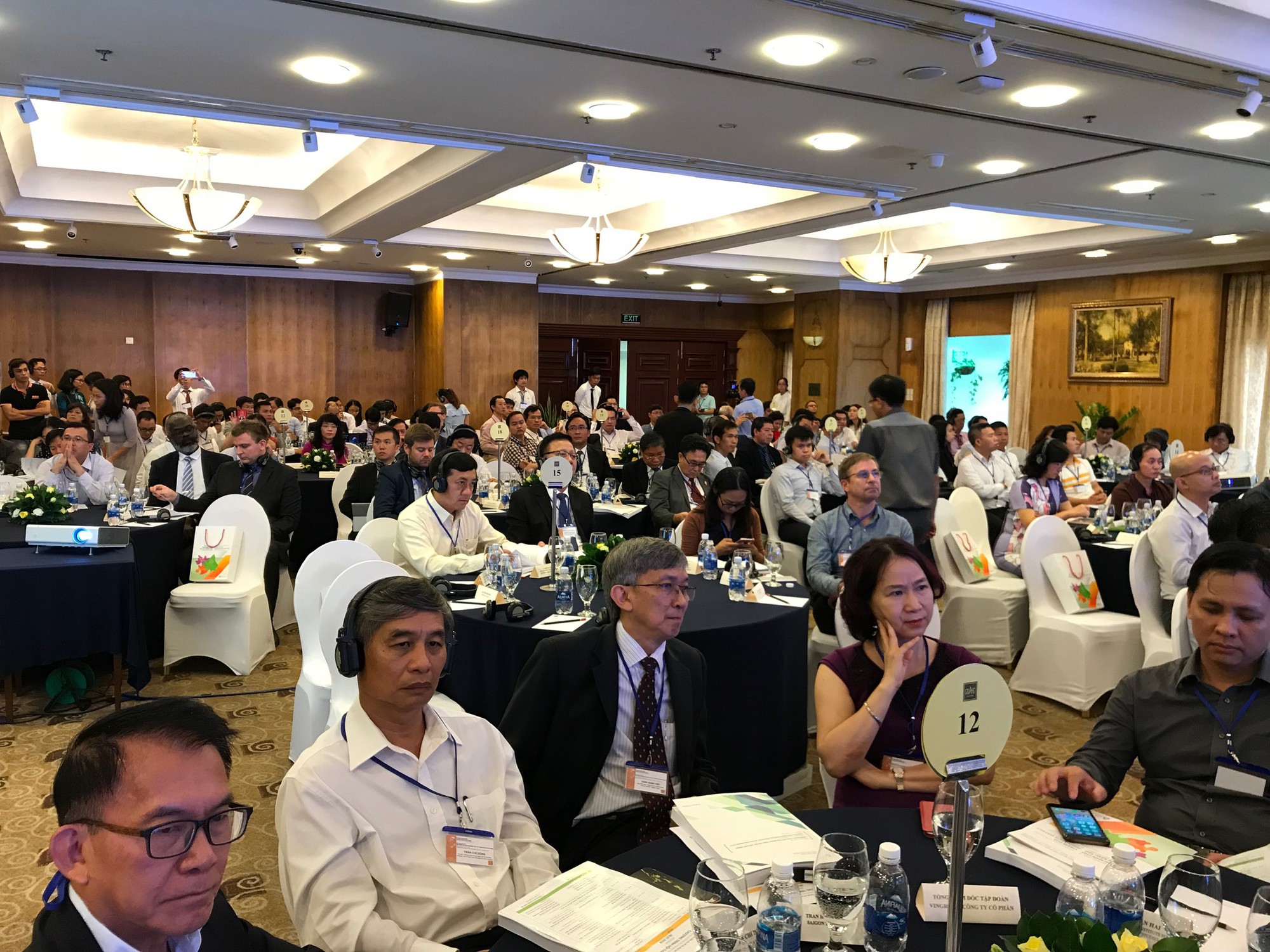 Bí thư Nguyễn Thiện Nhân nói tiếng Anh tại hội thảo đô thị sáng tạo - Ảnh 2.