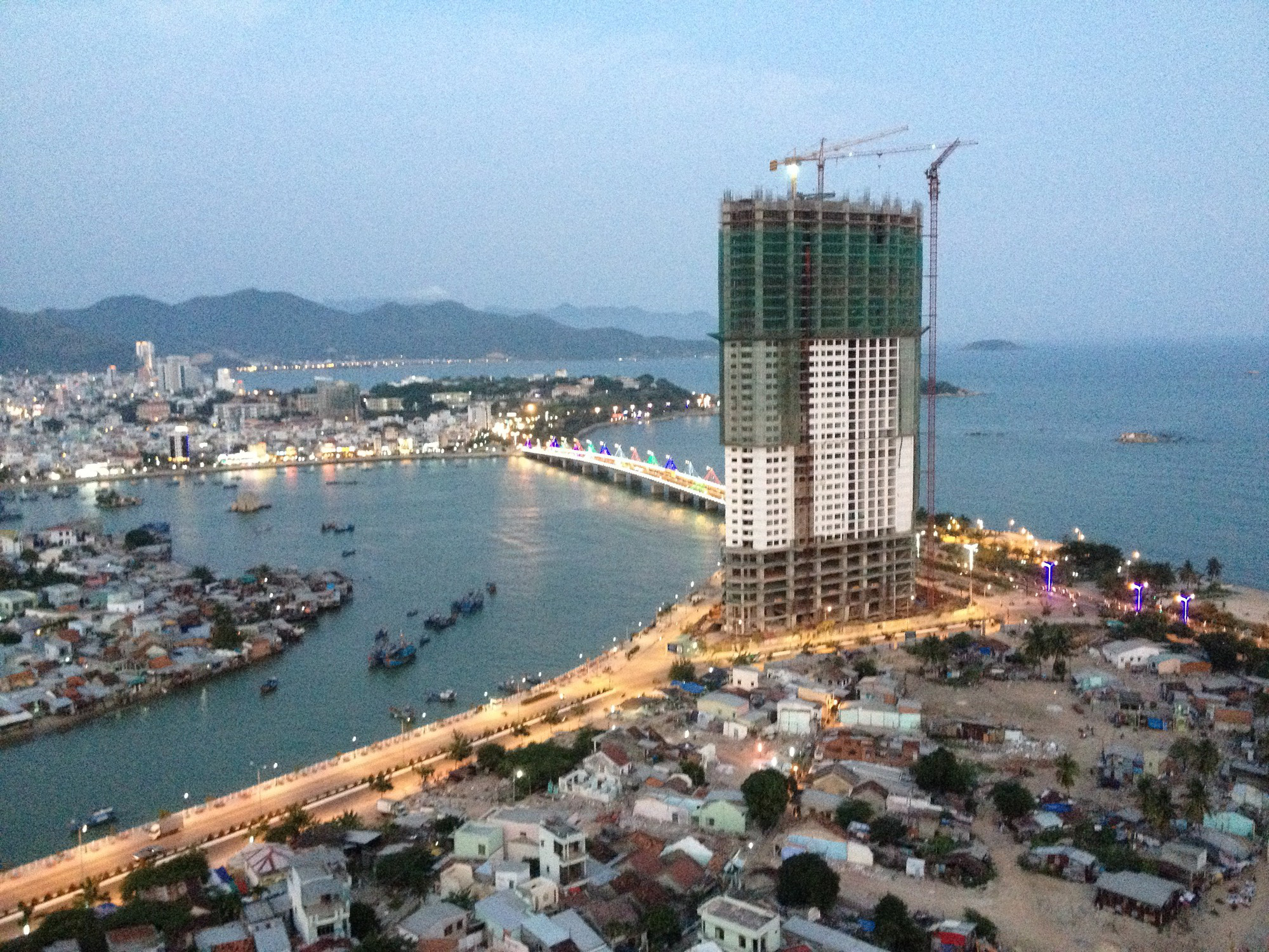 Xây dựng sai phép, Mường Thanh Khánh Hoà lại kêu là nạn nhân