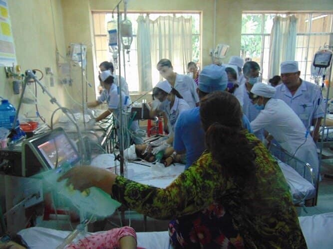 Thêm bé gái tử vong trong vụ truy sát kinh hoàng ở Bạc Liêu - Ảnh 2.