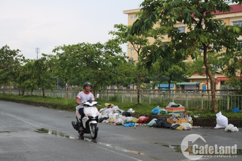 Dân kêu trời vì chất lượng nhà tái định cư - Ảnh 5.