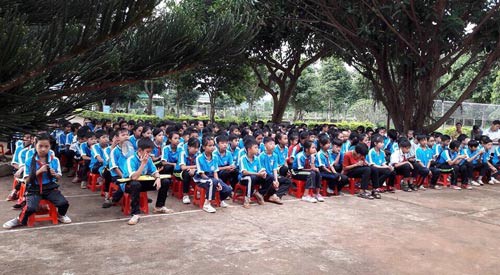 Hàng trăm giáo viên trước nguy cơ bị truy thu tiền đứng lớp